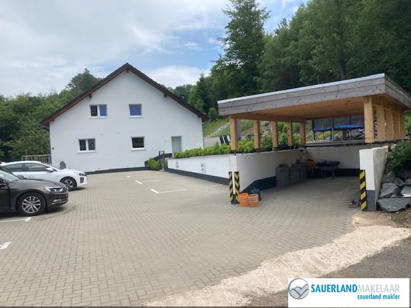 Prachtig gelegen, ruim  nieuwbouw appartement in Schwalefeld 13